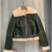 Короткая сращенная куртка из искусственной овечьей шерсти размер L